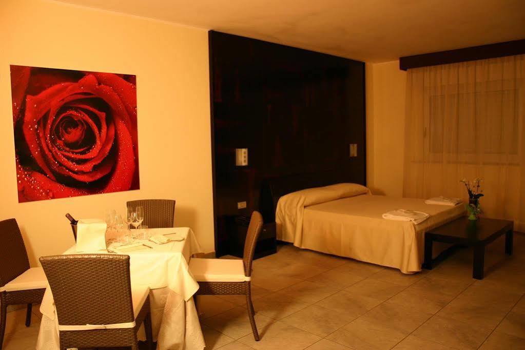 Hotel Le Sorgenti Пополи Экстерьер фото